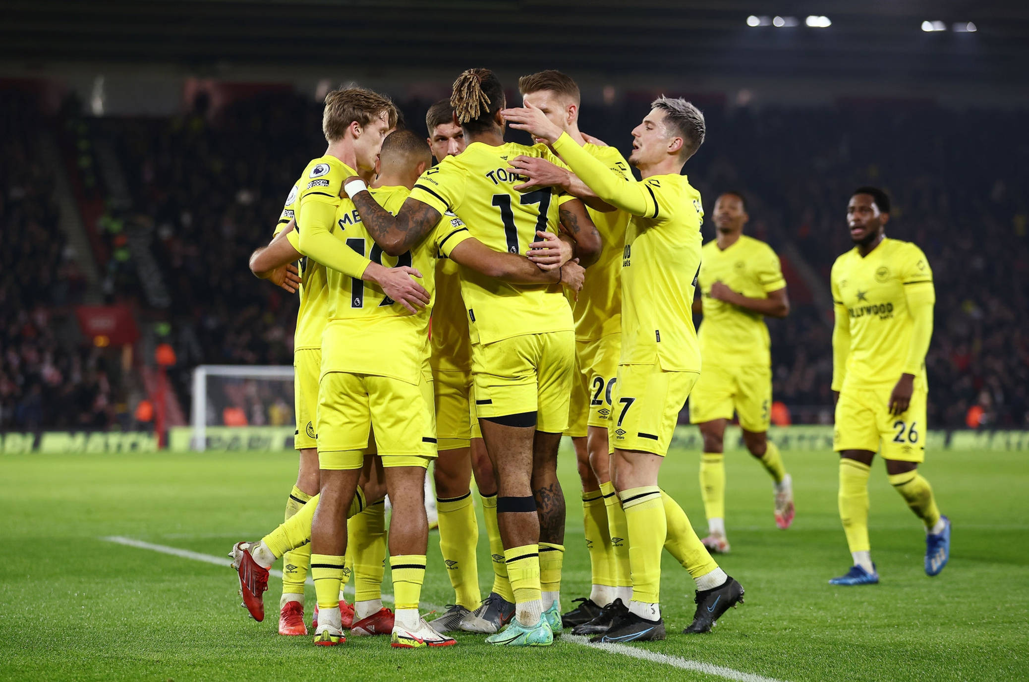 这引发了广 这引发了广